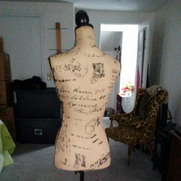 Dress display mannequin - Picture 3 of 3